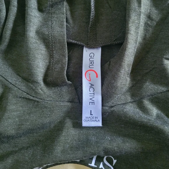 Guru Active🏃‍♀️ "Adventure is Calling"🚵‍♀️ Muscle💪Tee👕 with Hood - NWT - Picture 5 of 14